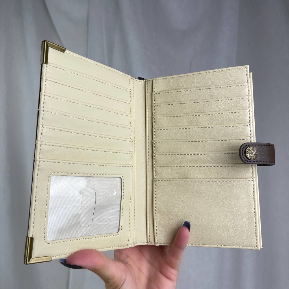 🚫SOLD🚫 NWT Think Geek Spellbook Billfold Wallet SOLD OUT Brown Faux Leather - Picture 11 of 16